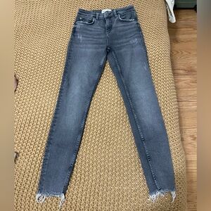 Zara gray skinny jeans mid rise